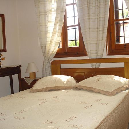 Alkmini Hotell Áyios Dhimítrios Exteriör bild