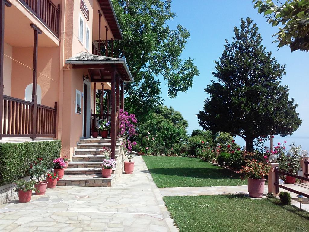 Alkmini Hotell Áyios Dhimítrios Exteriör bild