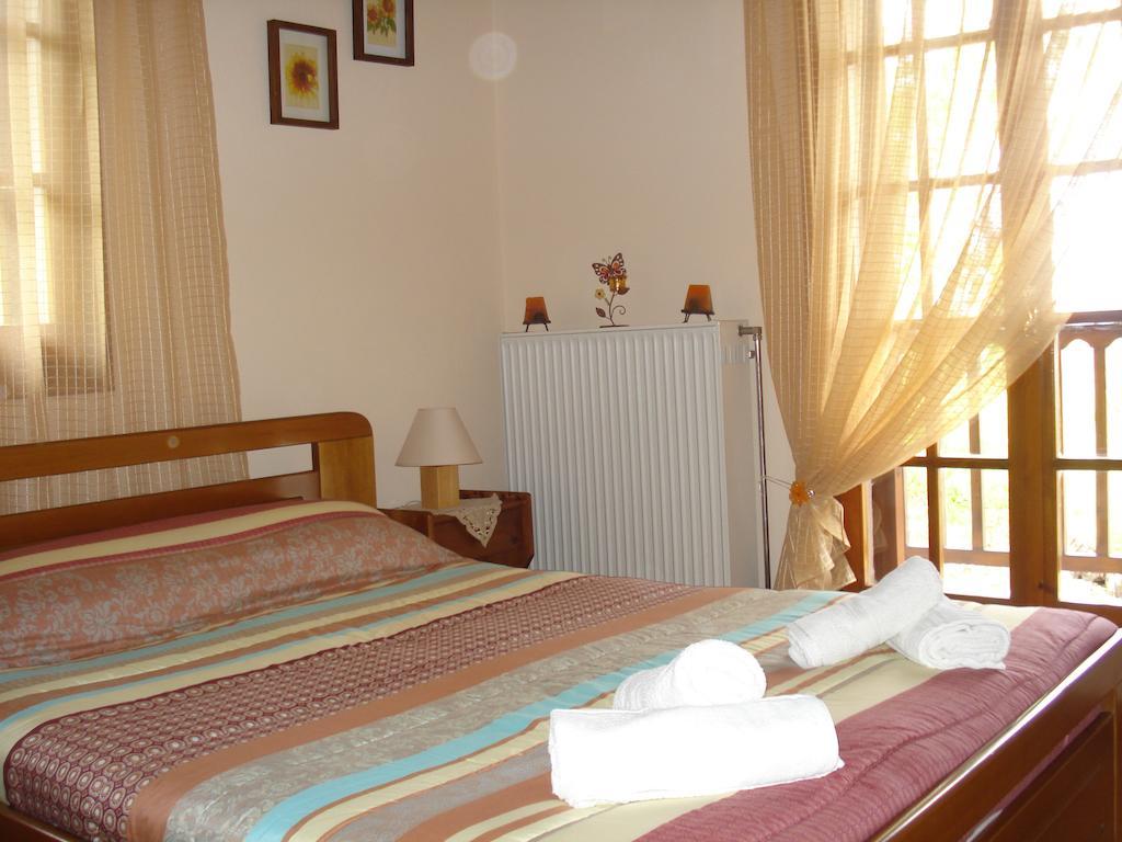 Alkmini Hotell Áyios Dhimítrios Exteriör bild